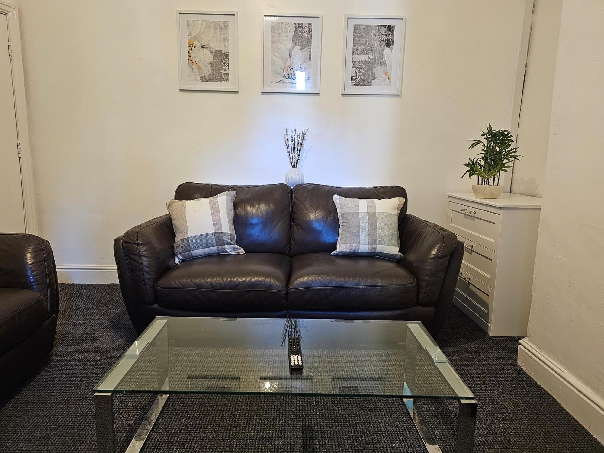 فيلا Convenient 3 Bed, Pr1 Near Uclan N Train Station بريستون الغرفة الصورة